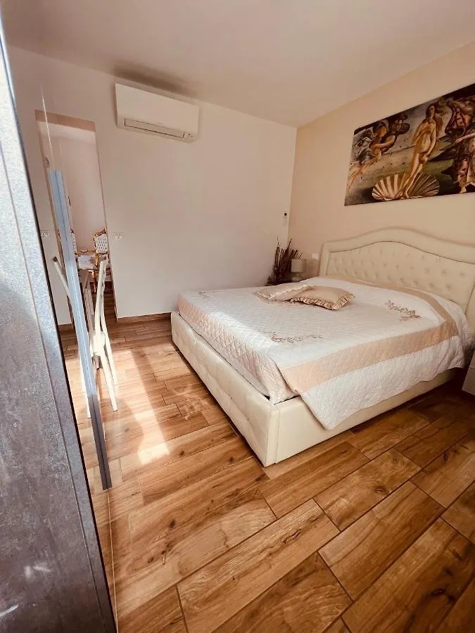 Affitta Camere La Fenice Di Folli Lorella Puegnago Vendégház