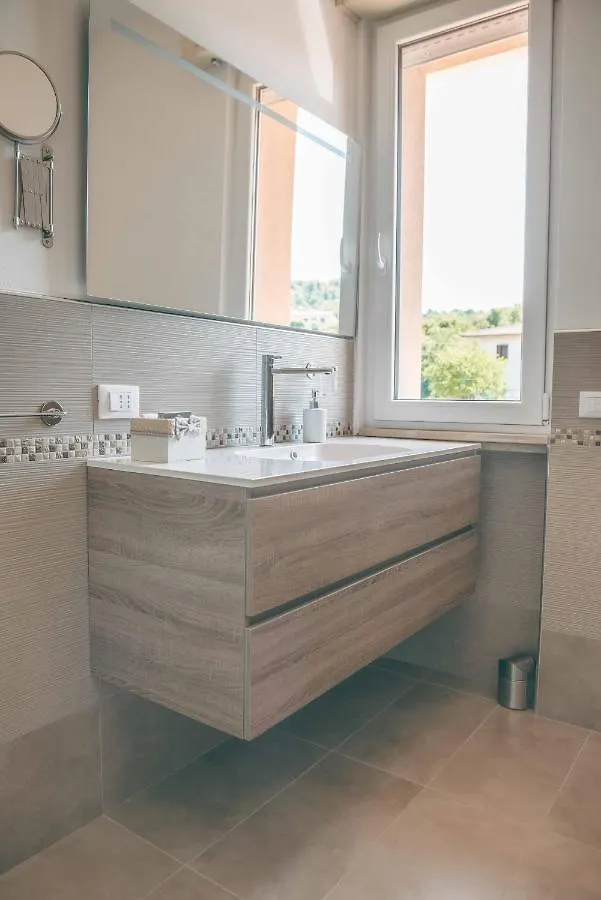 Affitta Camere La Fenice Di Folli Lorella Puegnago Maison d'hôtes